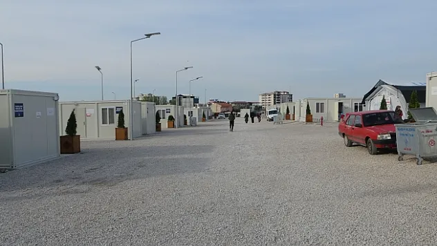 Malatya'da 23 bin depremzede konteyner kentlere yerleştirildi