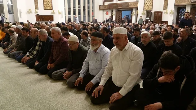 Malatya'da Kadir Gecesi idrak edildi