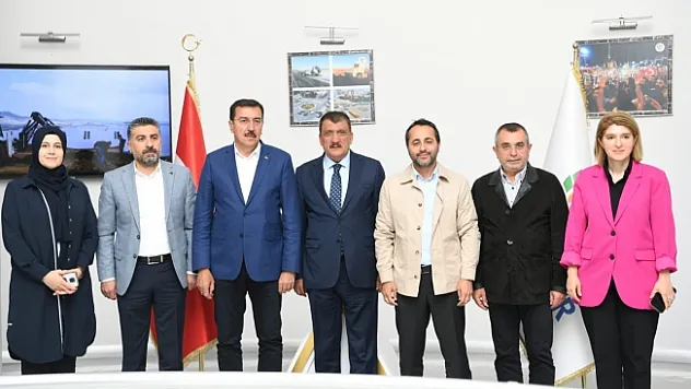 28. Dönem AKP Malatya Milletvekilleri, Başkan Gürkan'ı ziyaret etti