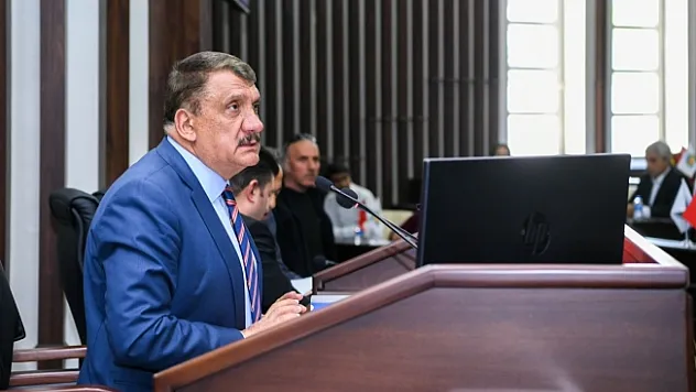 &quotAğır hasarlı evler hafif hasarlıya çevrilsin demedim'