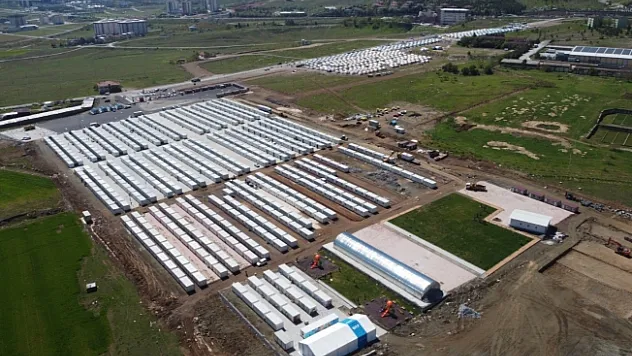 Konteyner kentlerin kurulumu sürüyor