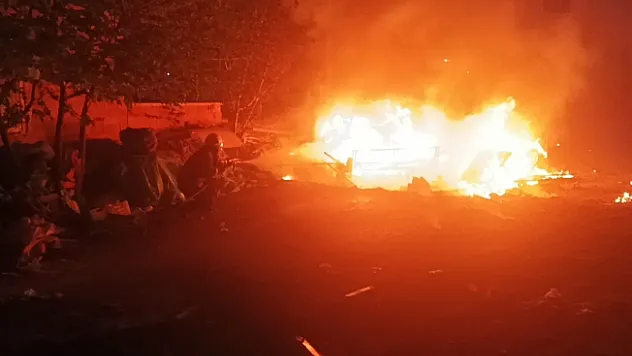 Korkutan çadır yangını