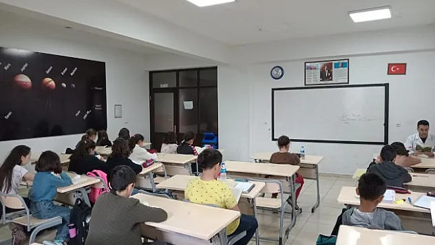Semt konaklarında eğitim ve öğrenime başlandı
