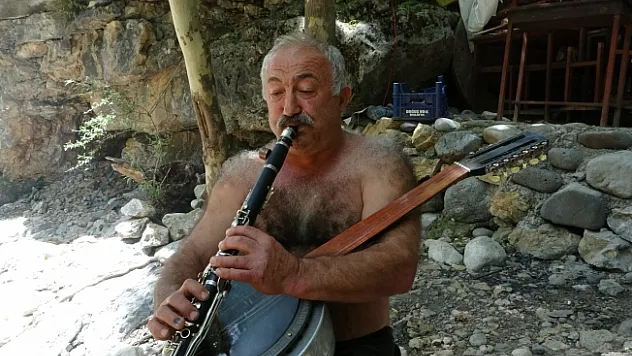 Arapgir'in cümbüşlü klarnetli tarzanı yaz sezonunu açtı