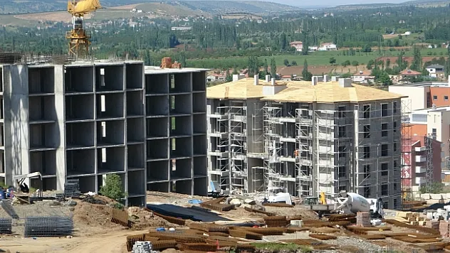 Doğanşehir'de kalıcı konutlar hızla yükseliyor