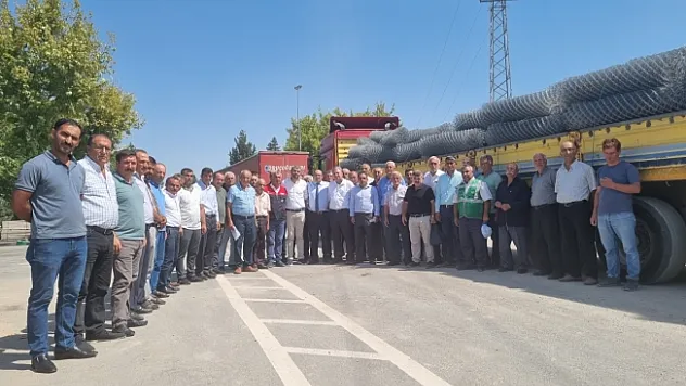 44 Mahalle Mezarlığına tel örgü çalışması