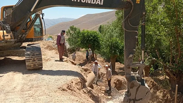 Malatya genelinde istinat duvarı çalışmaları devam ediyor