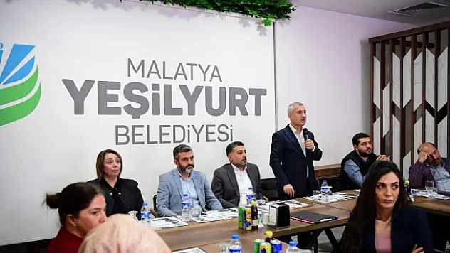 Çınar '100'ncü yıla yakışan 100 yatırımı' anlattı
