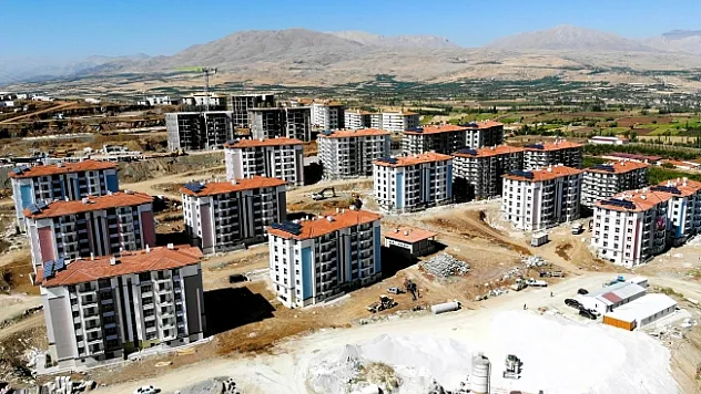Malatya'da ilk deprem konutları Kasım ayında teslim edilecek