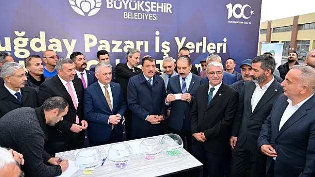 Buğday Pazarı Dükkânları İçin Kura Çekimi Gerçekleştirildi