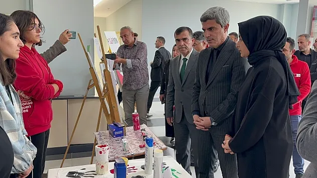 Yeşilyurt'ta öğrenciler Filistin için 1 milyon 151 bin TL topladı