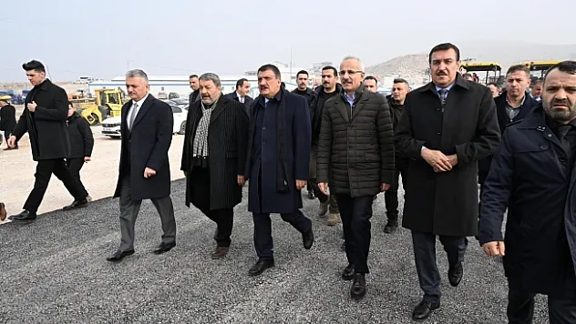 Bakan Uraloğlu Malatya'da... İkizce'yi inceledi