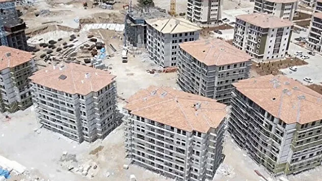 İkizce'deki deprem konutlarının içme suyu Nisan'da tamamlanacak