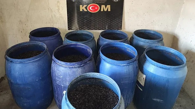 Malatya'da el yapımı boğma rakı ile şarap ele geçirildi