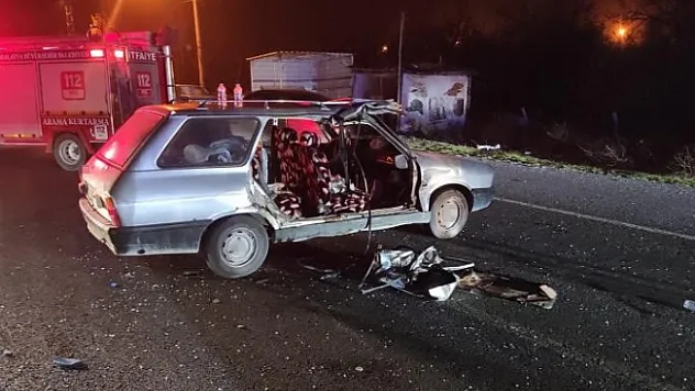 Malatya'da iki otomobil çarpıştı:  4 yaralı!