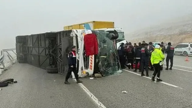 Malatya'da katliam gibi kaza: 3 ölü, 29 yaralı!