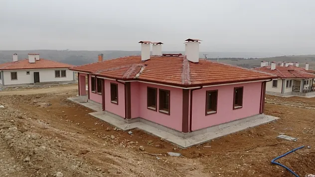 Malatya'da köy evlerinin teslimine başlanıldı