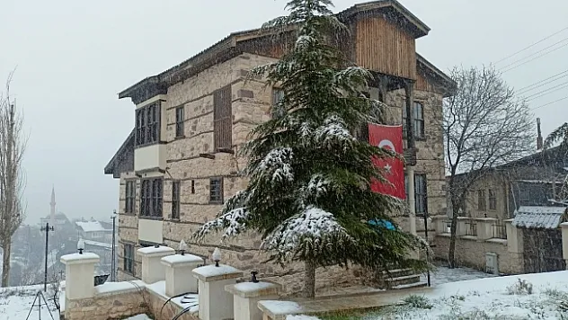 Sakin şehir Arapgir beyaza büründü