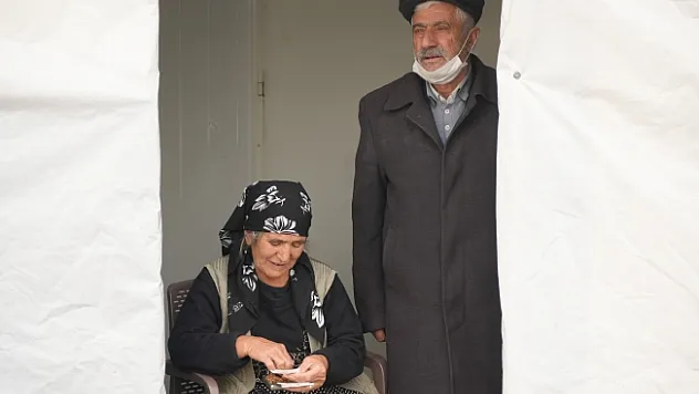 'Köyümüz depremle birlikte yerle bir oldu'