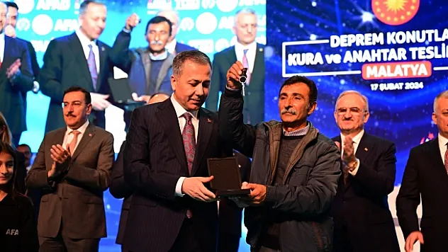 Malatya'da deprem konutları kura çekimi yapıldı