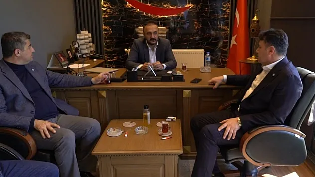 İyi Parti'den ERTV'ye ziyaret! &quotMalatya çantada keklik değildir&quot