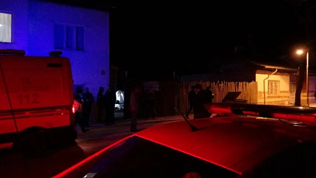 Babasının gözleri önünde tüfekle kendisini vurdu