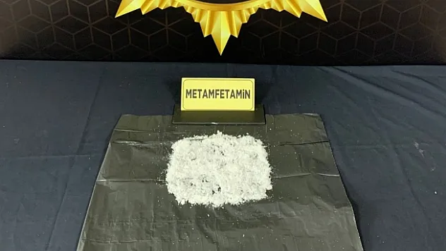 Zehir tacirlerine operasyon: 5 tutuklama