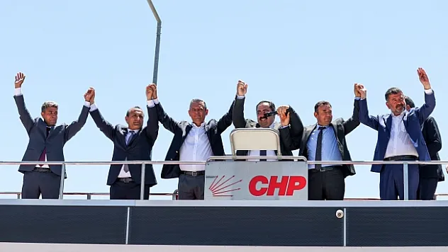 CHP Lideri Özel, Malatya'da partililerle buluştu