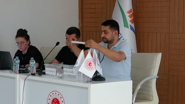 Kentsel dönüşümle yeni evlerine kavuştular