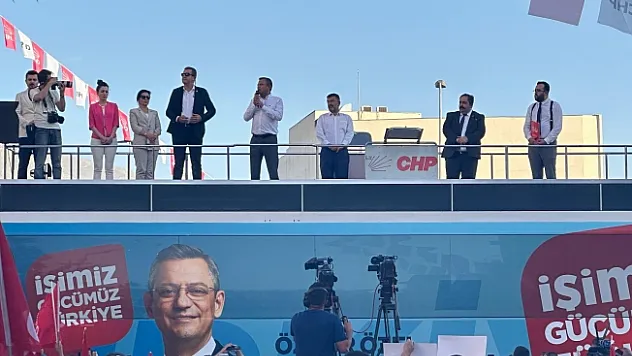 Özel &quotHükümete sesleniyorum! Sıkıntı çok büyük&quot