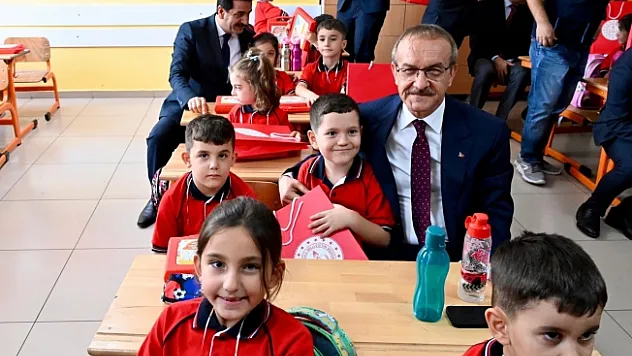 Deprem bölgesi Malatya'da 159 bin öğrenci için ilk zil çaldı