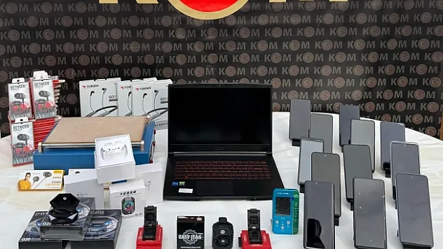 Malatya'da kaçak elektronik ve tütün operasyonu