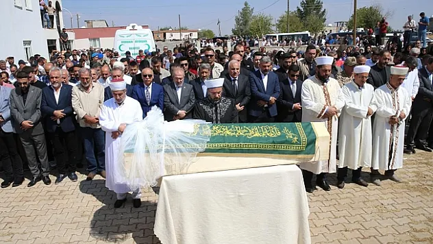 Narin, son yolculuğuna uğurlandı