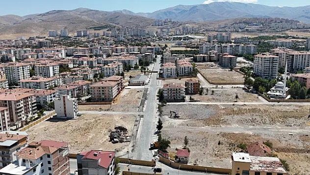 Zaviye'de çalışmalar başladı, 1 yılda konutlar bitirilecek...