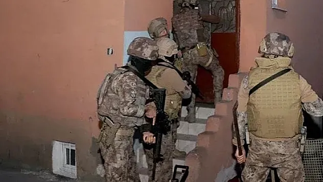 Bakan duyurdu! 1 haftada 4 bin 139 şahıs yakalandı!