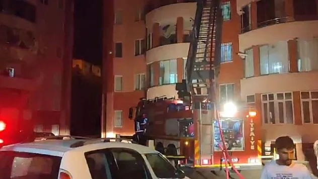 Darende ilçesinde çıkan yangın korkuttu