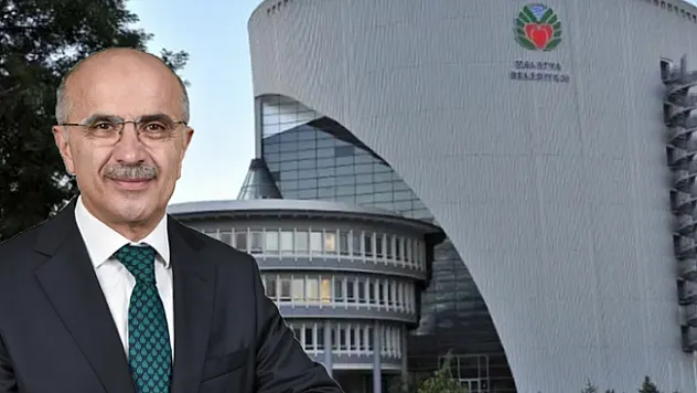 Sami Er'in 6 aylık karnesi... Belediye önü eylemlerin adresi oldu!