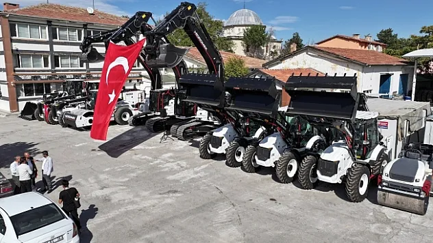 Yeşilyurt Belediyesi araç filosunu güçlendirdi