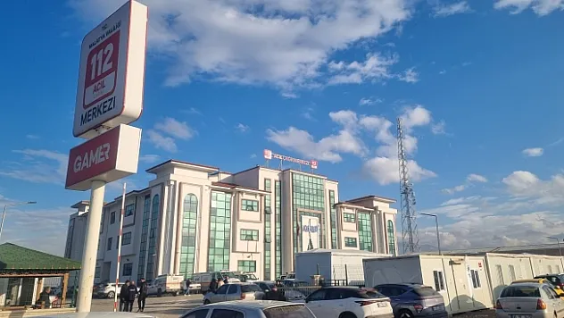 Depremzedeler beklemekten bitap düştü! &quotPerişanız"