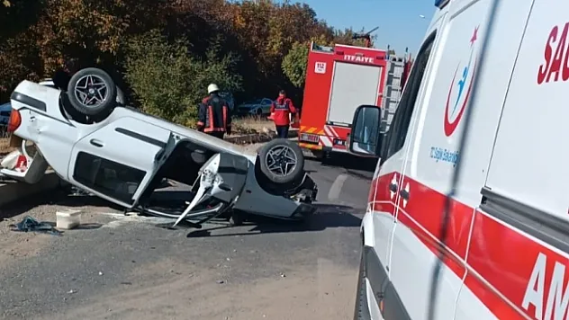 Kontrolden çıkan otomobil takla attı: 2 yaralı