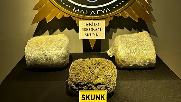 Malatya'da 16 kilo skunk ele geçirildi: 3 şahıs tutuklandı