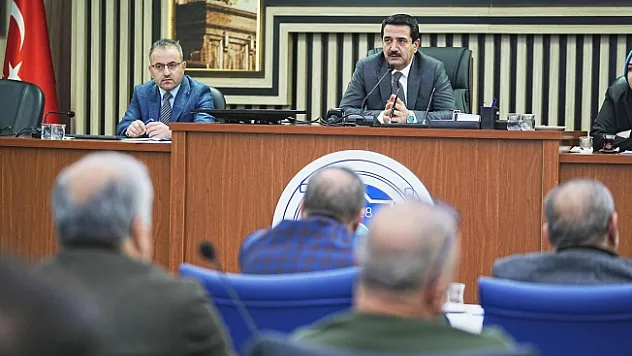 Yerinde dönüşümde süreç yavaş ilerliyor! Müteahhitlere çağrı!