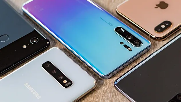 2025'in Telefon Liderleri Açıklandı: Zirvede Kimler Var?
