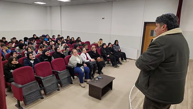 Arslantepe'nin tarihi yolculuğu öğrencilerle buluşuyor