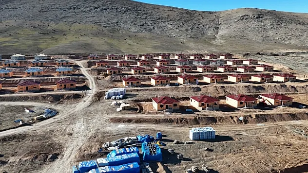 Malatya'da 2 ayda 60 afet konutu inşa edildi