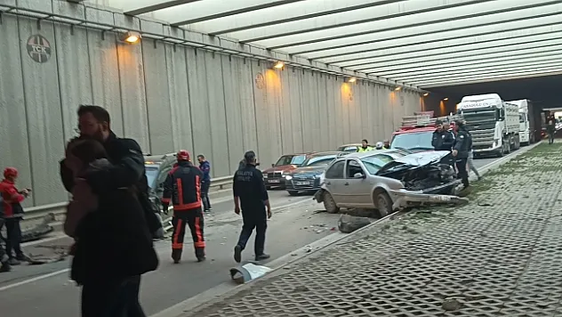 Malatya'da 4 araç birbirine girdi: 7 yaralı