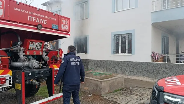 Malatya'da korkutan ev yangını
