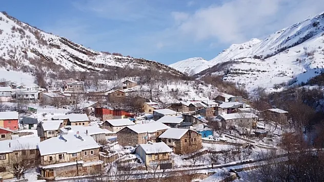 Doğanşehir ve Arapgir ilçelerinde eğitime kar engeli