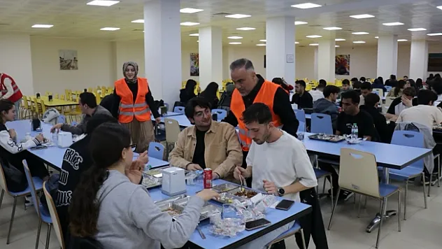 MAGİNDER, öğrenci ve hasta yakınlarıyla iftarda buluştu