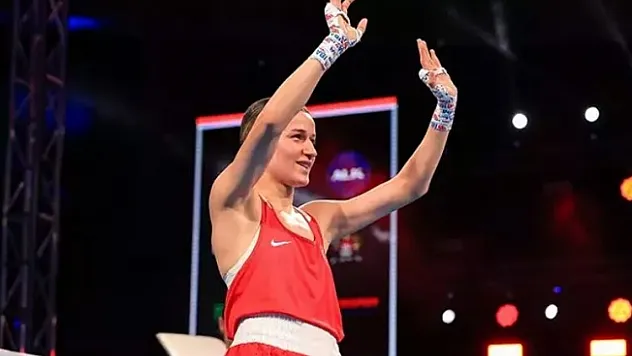 Malatyalı Milli boksör Hatice Akbaş dünya ikincisi!